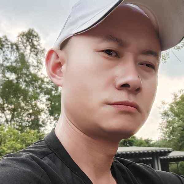 41岁岁湖南单身帅哥 - 上饶吉缘网
