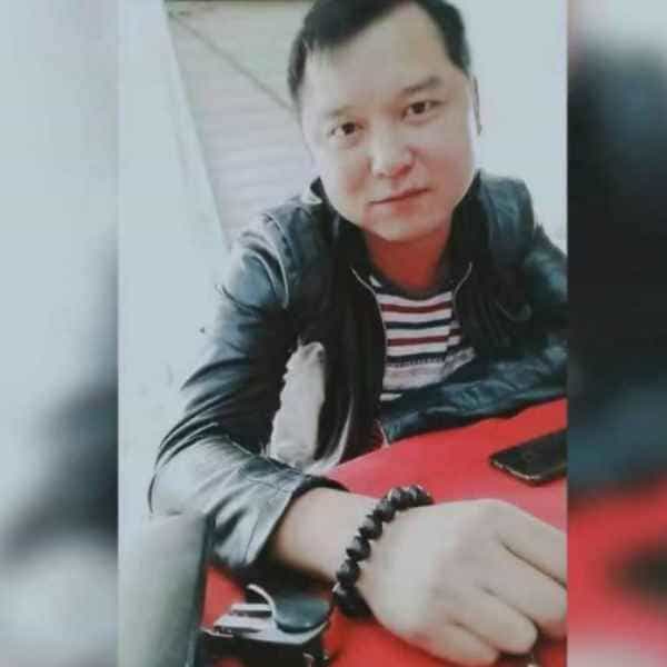 40岁岁湖南单身帅哥 - 上饶吉缘网